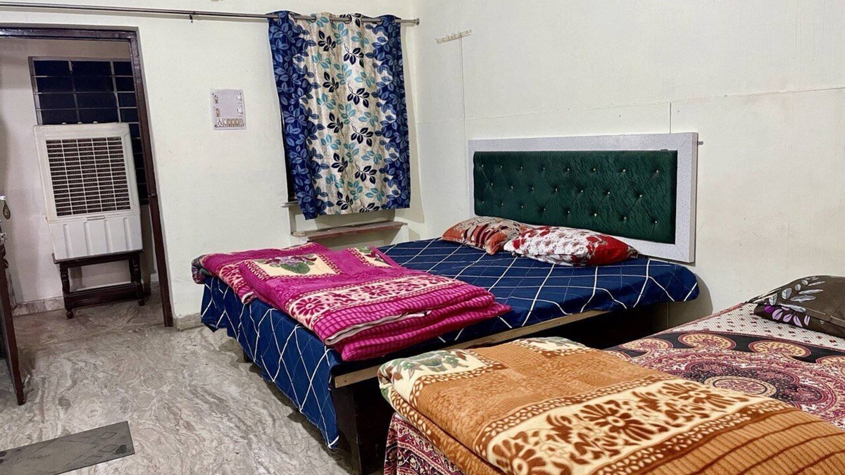 Bharatpur Hotel | An affordable place to stay in the city quiet & safe place with many attractions