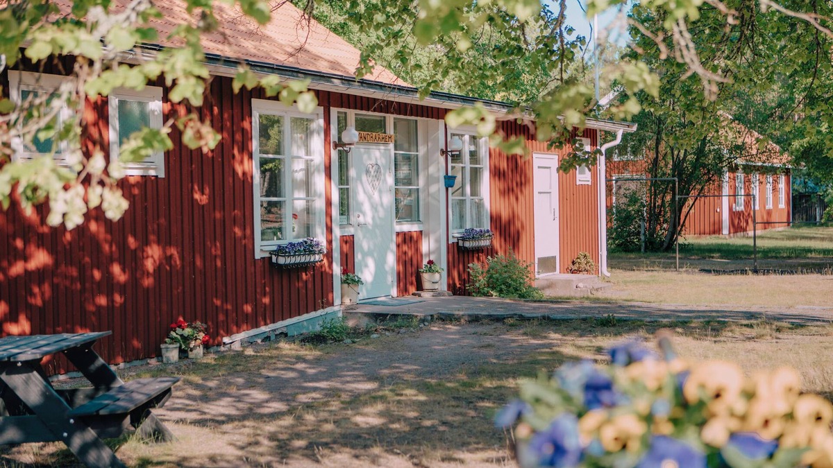 Hasselo Hostel | An archipelago idyll with nine rooms and a kitchen