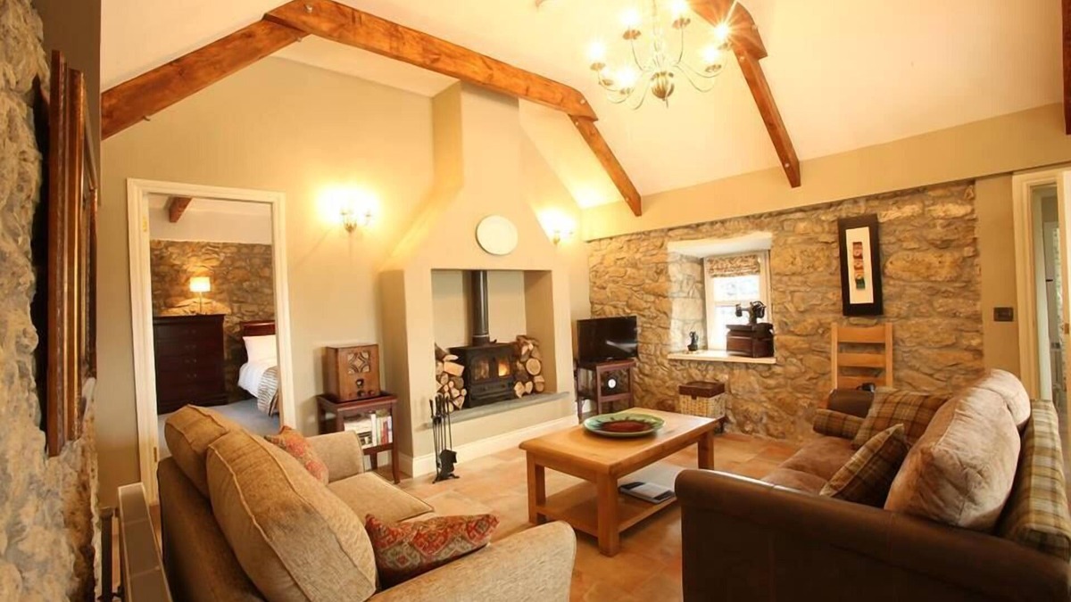 Puckaun Cottage | An area of outstanding natural beauty, child and pet friendly , very private!