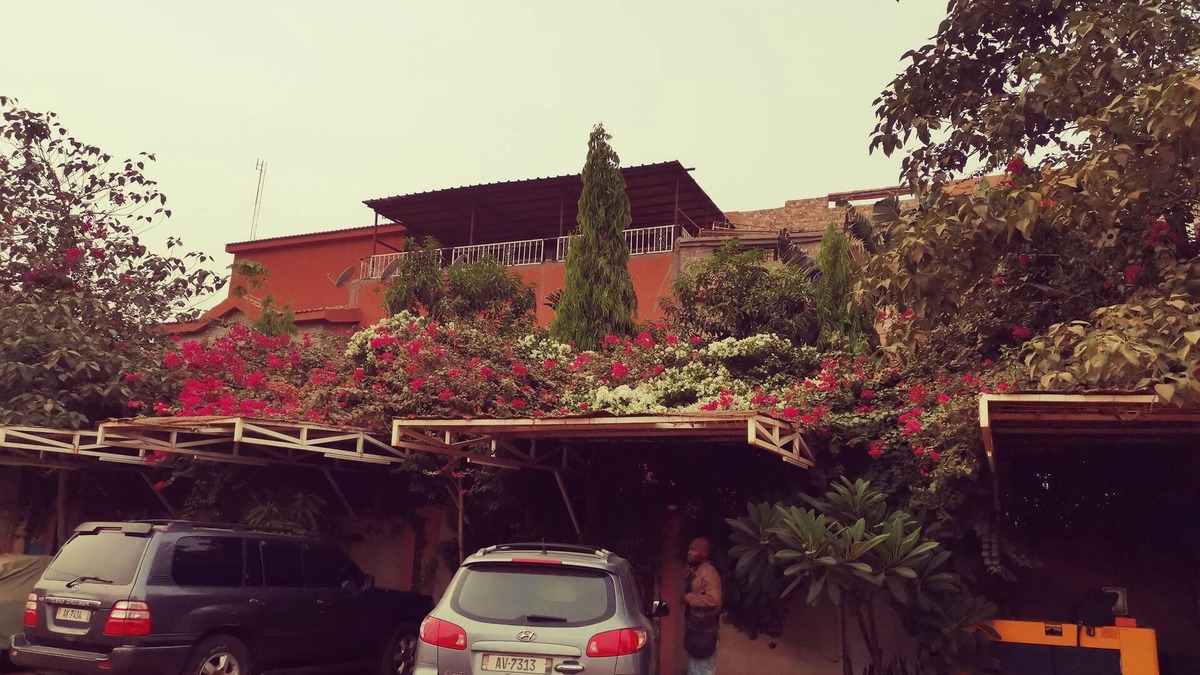 Niamey Apartment | An attractive S+1 in a residence with swimming pool