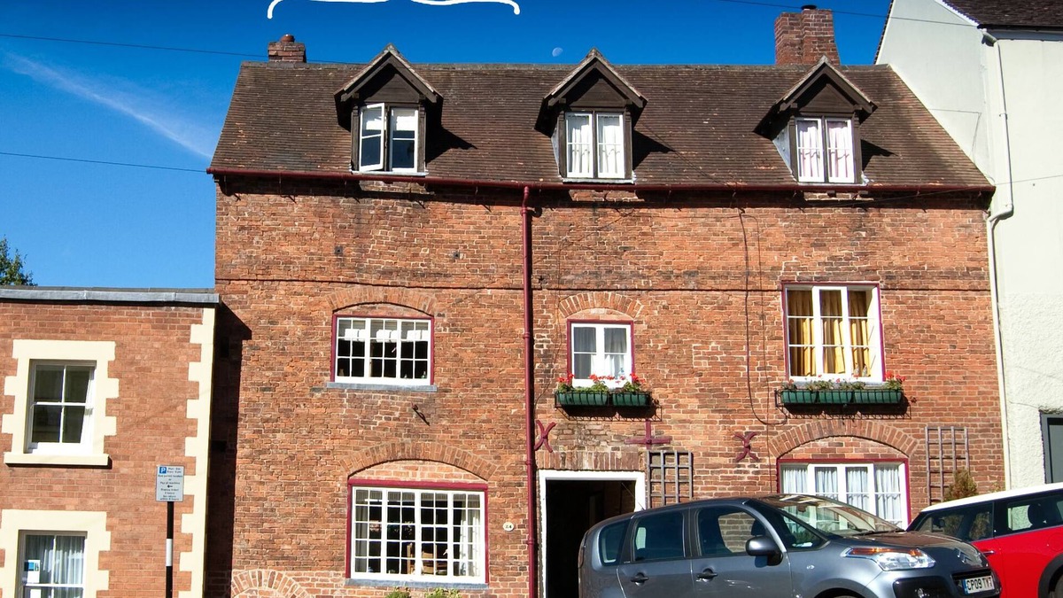 Ludwel House | AN EARLY GEORGIAN ONE BEDROOM TERRACED TOWNHOUSE/COTTAGE IN LUDLOW