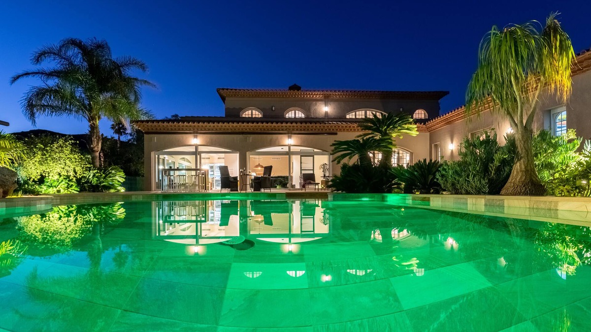 Bonmont Terres Noves Villa | An elegant villa in a private housing development, Luxury- Golf- Sea all in one