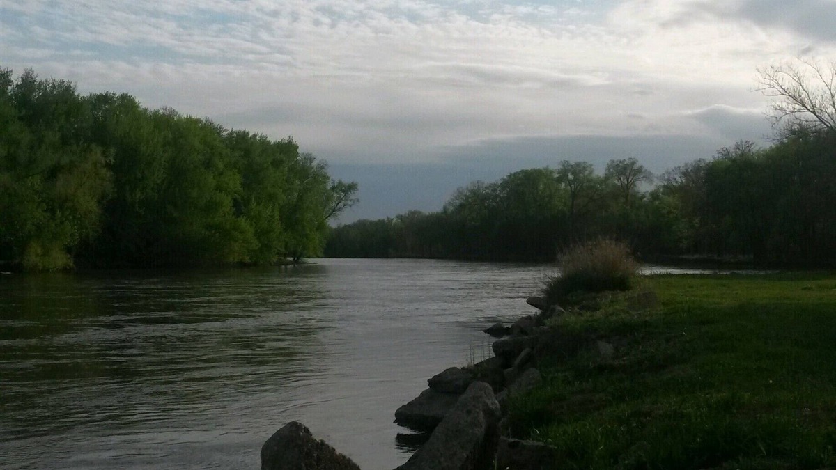 Grand Mound Cabin | An Escape on the Wapsipinicon River for the Outdoorsman