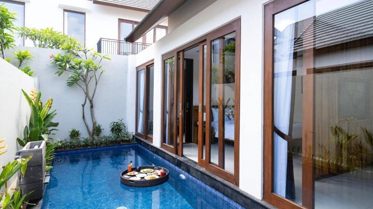 Raya Kuta Villa | An Exclusive Location in the Heart of Famous Jalan Raya Kuta