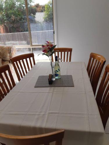 Scullin House | An Executive 3 Bedroom New House, all to yourself