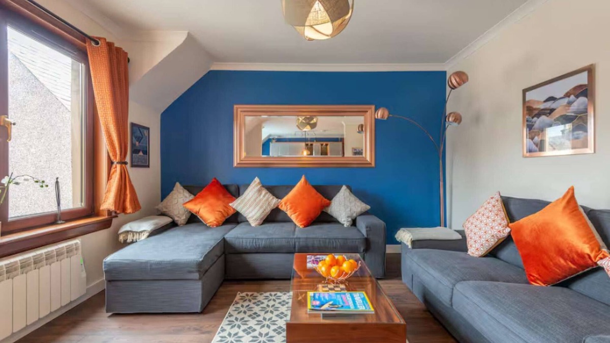 Inverness City Centre Apartment | An Iùbhrach Sustainable Central Luxury Parking