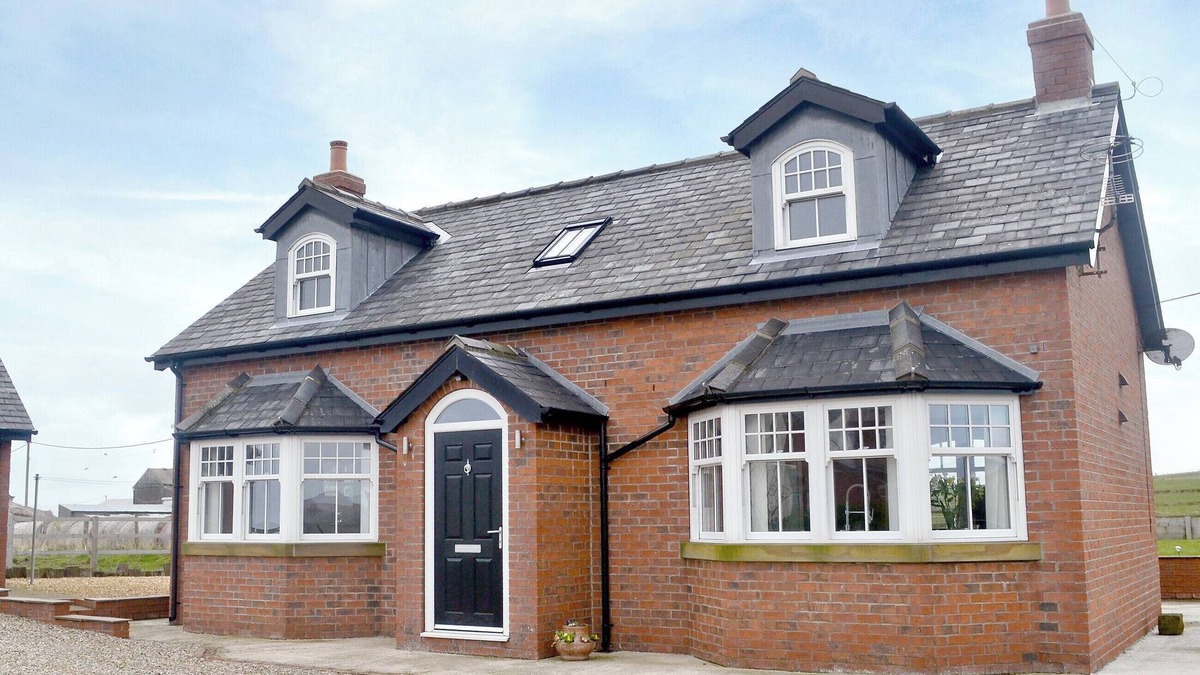 Whitby Cottage | An ideal, family holiday home, close to many scenic walk and cycle routes.