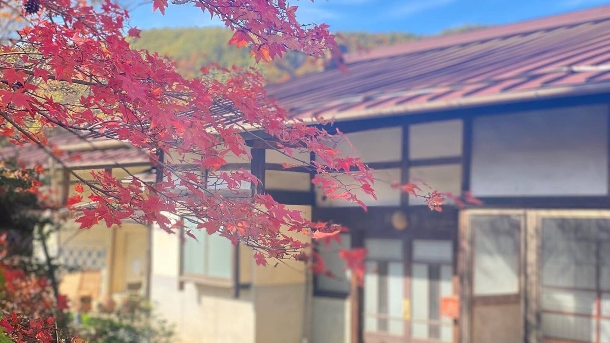 Ina House | An inn with an irori hearth for a night without me/Ina Nagano