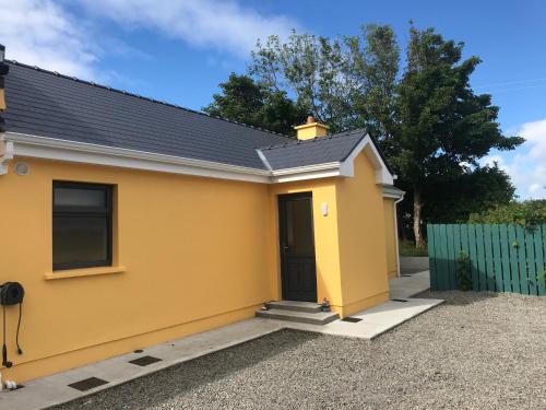 Louisburgh House | An Nead Beag only 2 miles from Louisburgh