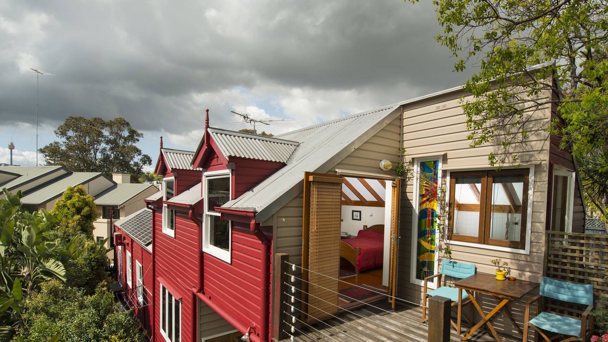 Balmain Bed & Breakfast | An Oasis in the City is a Solar powered B&B 10 minutes from central Sydney