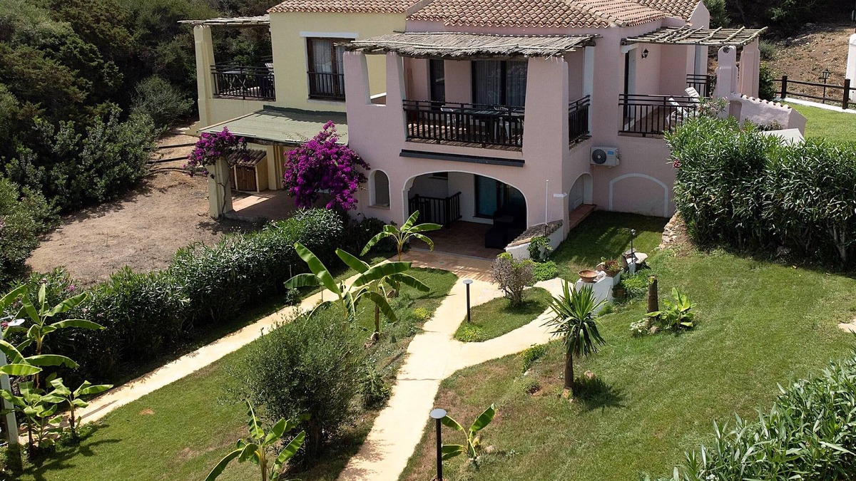 Punta De Su Turrione Villa | An oasis of tranquility just a few kilometers from the enchanting beaches of Stintino
