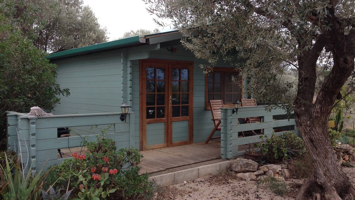 Tivenys Cabin | An off-grid cabin for two, with views of the Els Ports Mountain range