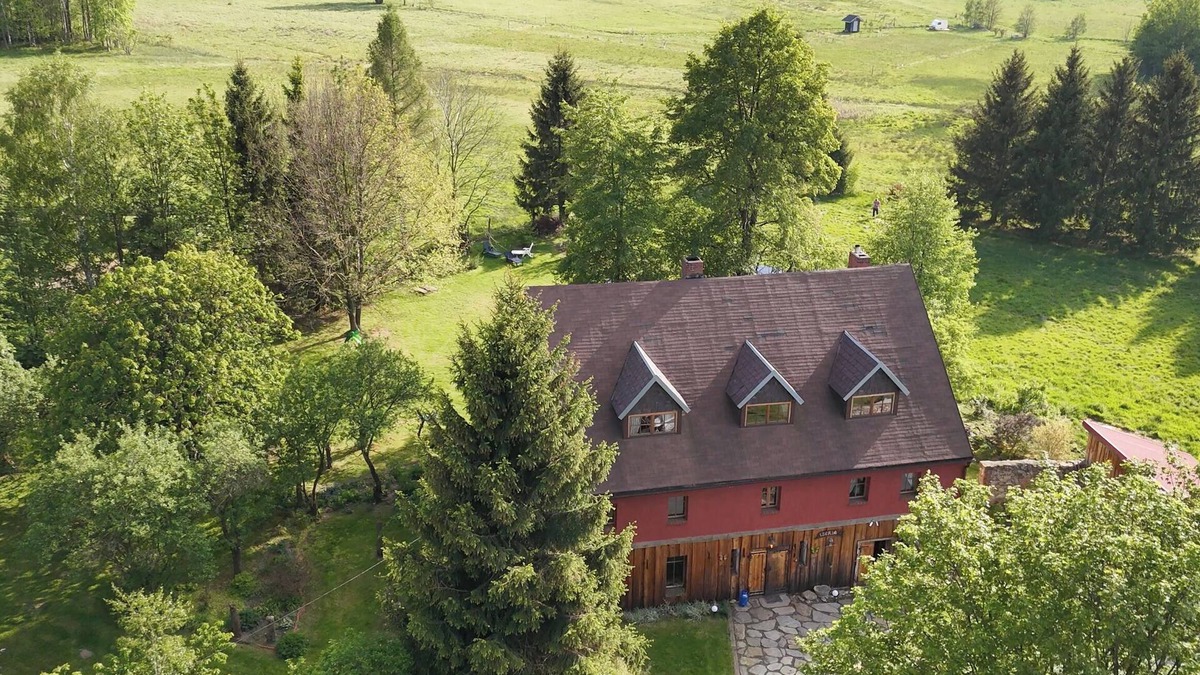Mirsk House | An old, characterful, stone house at the foot of Izery Mountains
