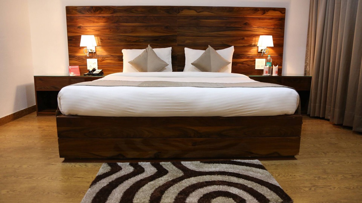 Panchkula Hotel | ANA Clarks INN Panchkula