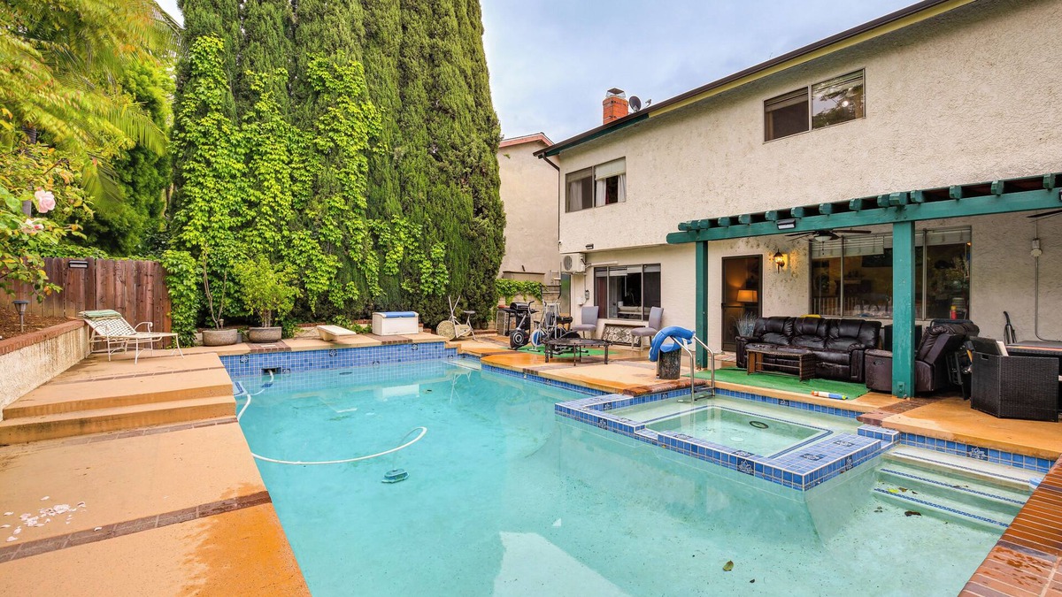 Anaheim Hills House | Anaheim Home w/Pool, 14 Mi to Disneyland!