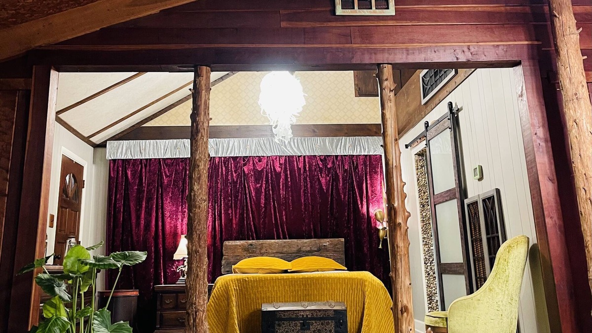 Shelbyville Other | Anam Haven County/farm stay