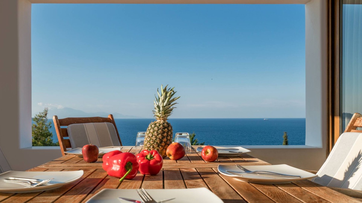Argassi Apartment | Ananta Blue 3 Bedroom Apartment full Sea View