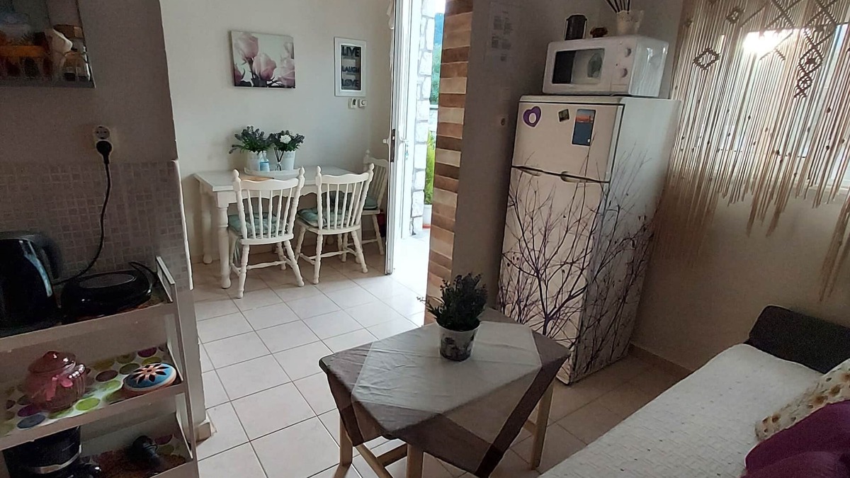 Ialyssos House | Anastasias holiday house with garden 1