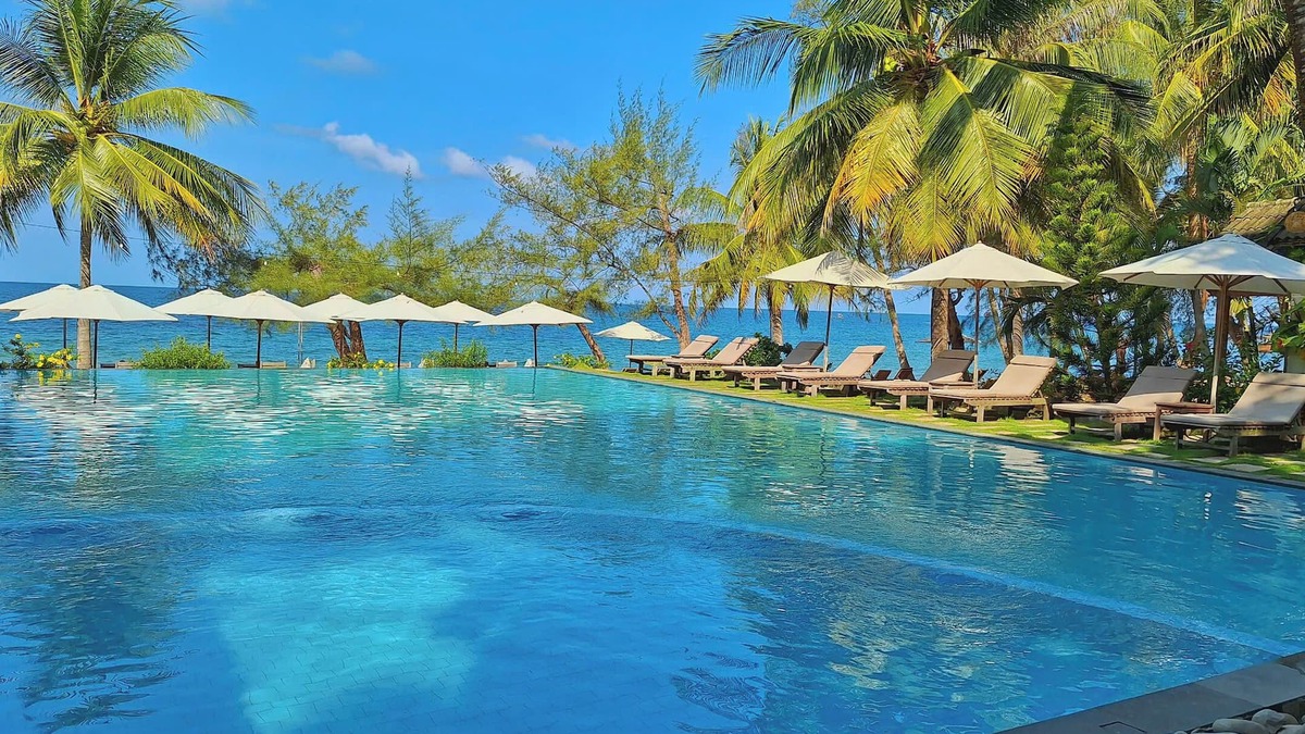 Ong Lang Hotel | Ancarine Beach Resort