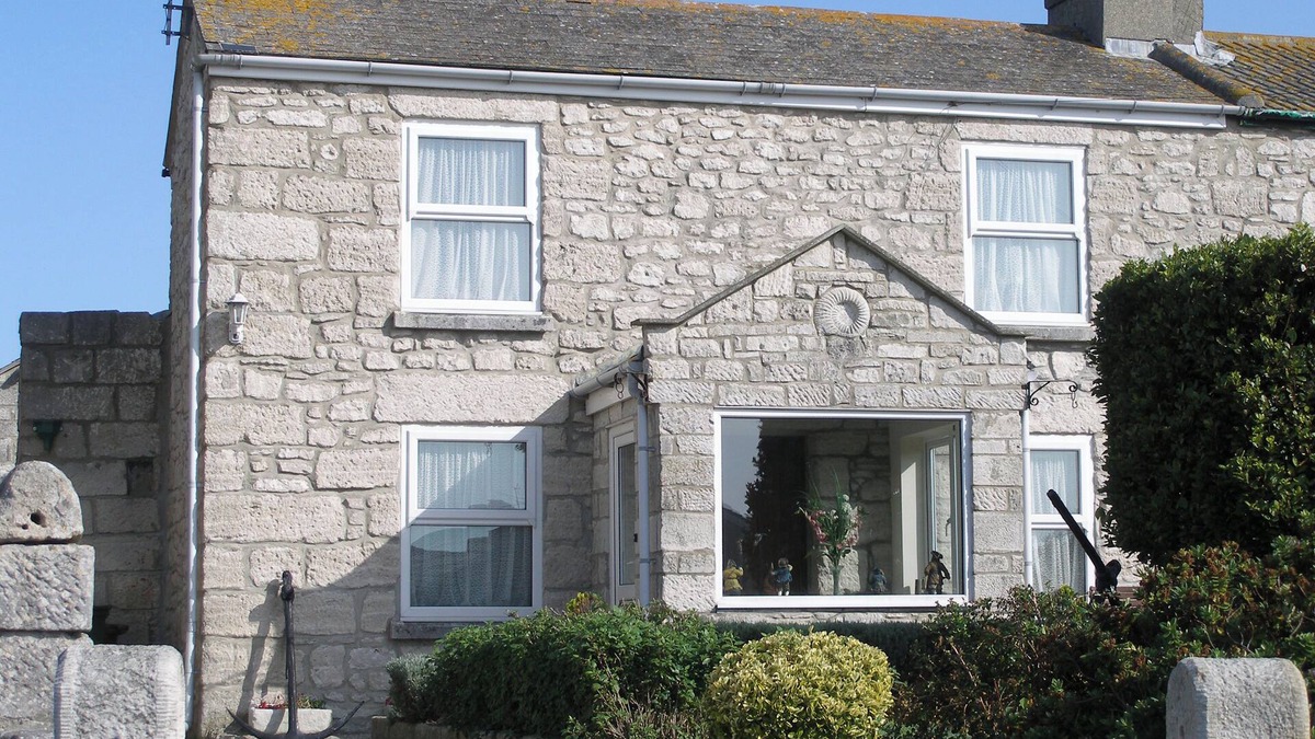 Southwell Cottage | ANCHOR COTTAGE, pet friendly, with a garden in Weston, Portland