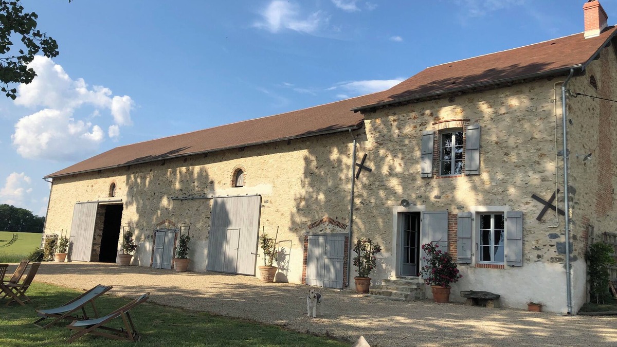 Saint-Julien-le-Vendomois Villa | Ancienne Metairie Faisant Face A SES Terres