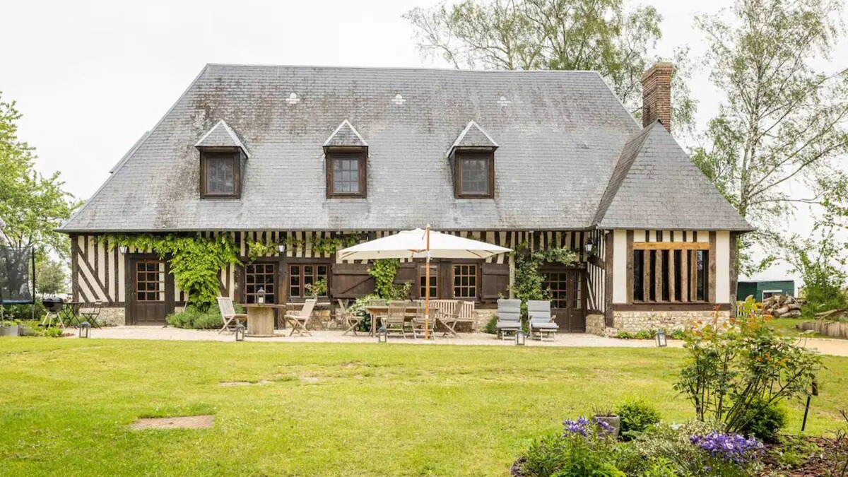 Berthouville Cottage | Ancien Pressoir au Cœur de la Campagne Normande
