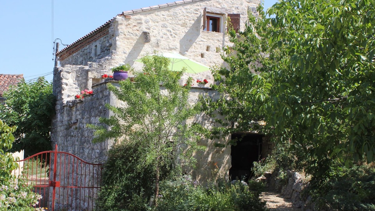 Mouzieys-Panens House | Ancient barn tastefully restored 4 kilometres from Cordes sur Ciel Tarn