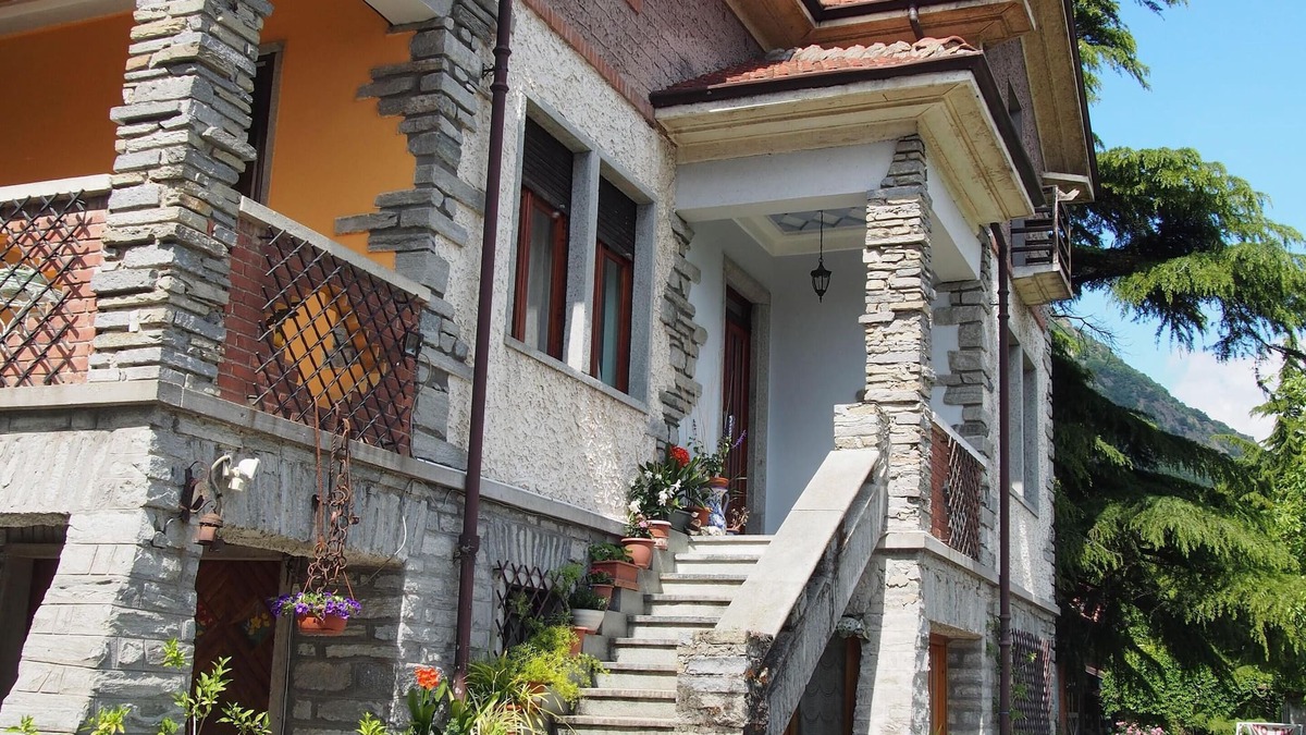 Avigliana Villa | Ancient villa at the foot of the millenary Sacra di San Michele