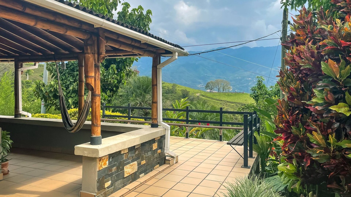 Barbosa House | Andean Country Getaway And Couples Cabin