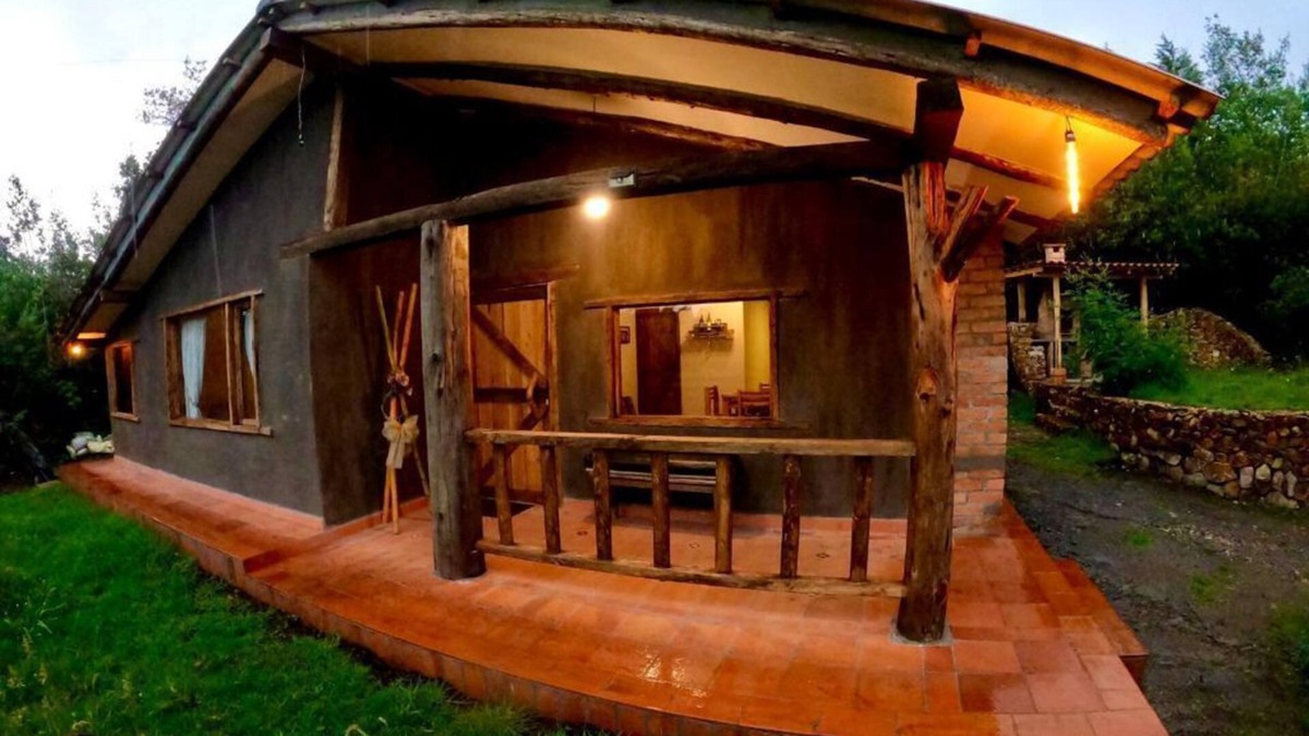 Tutupalli Cabin | Andean forest cabin (cabaña luna) (hacienda)