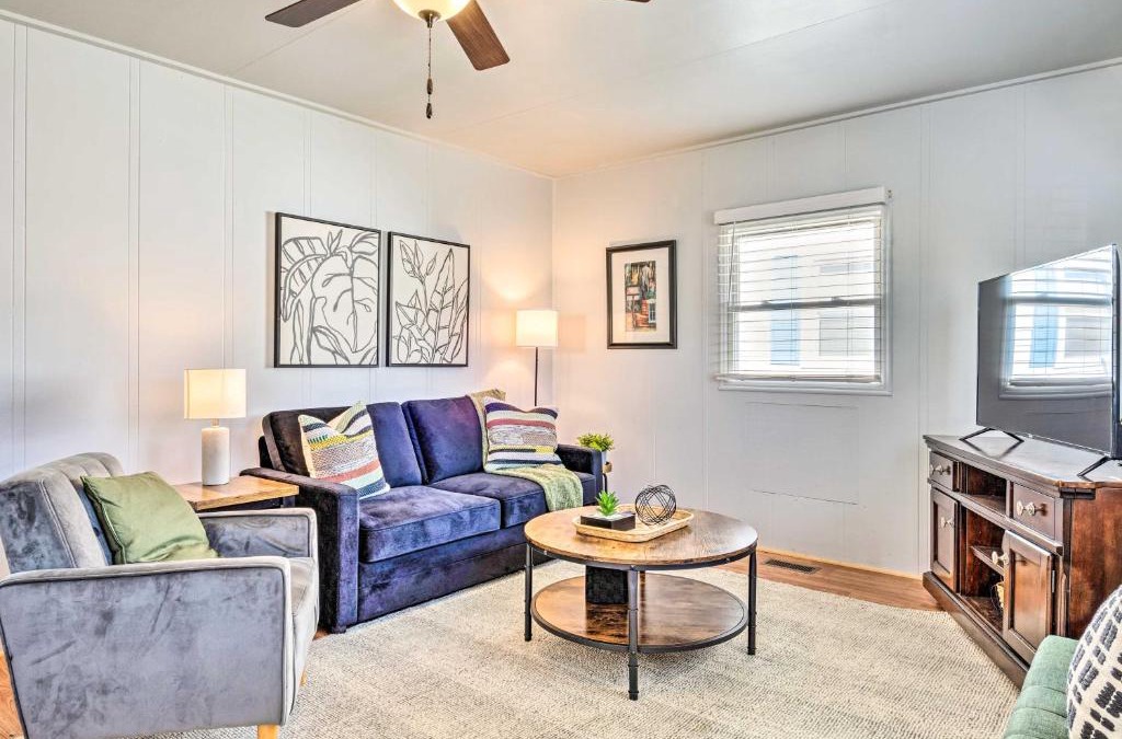Anderson House | Anderson Bungalow Near University and Downtown!