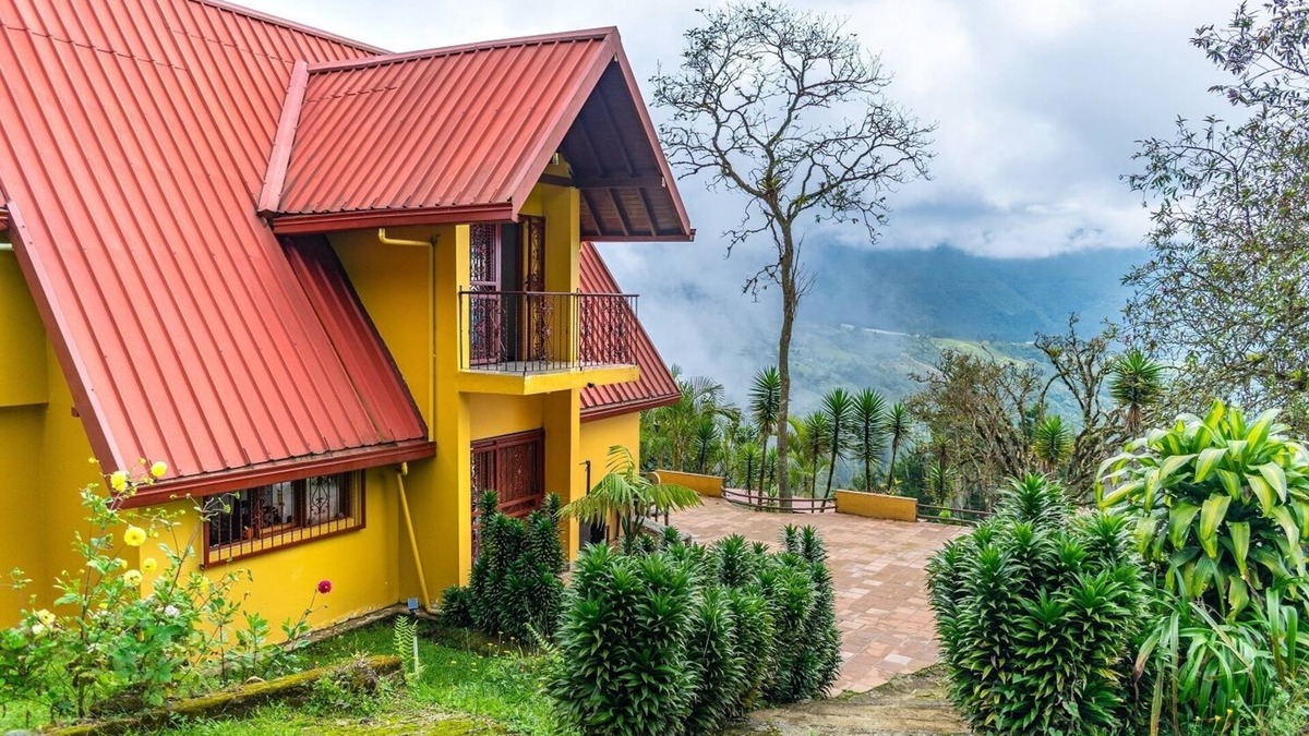 Angelopolis Ski Chalet | Andes Mountains Refuge w/Avacado Farm and Organic Garden
