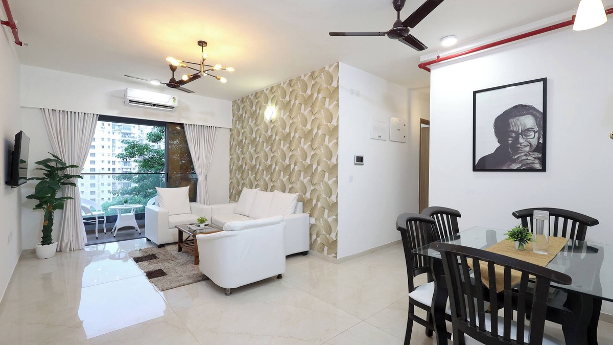Vile Parle House | Andheri 2 BHK – Prime Location for Corporate Stays
