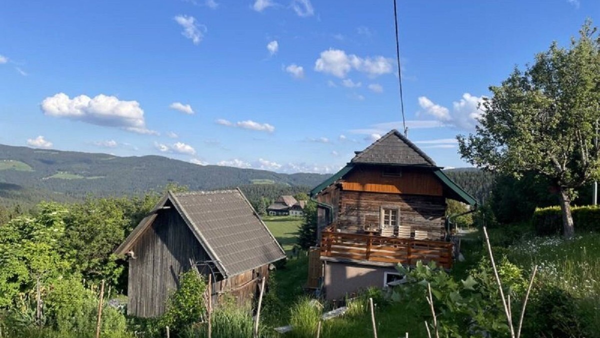 Weitensfeld Cabin | Andi's mountain hut at 1000m above sea level, swimming at Lake Goggausee, Ski Hochrindl, Flattnitz