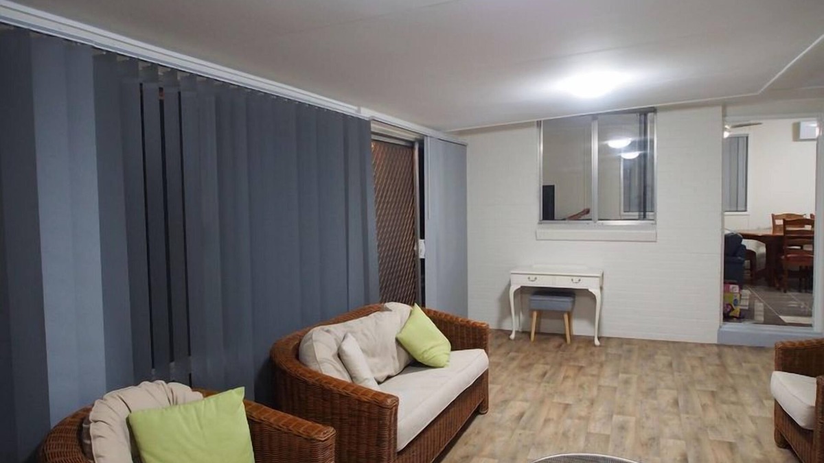 Wilsonton House | Andrew's Place - 3 Bedroom House with Netflix