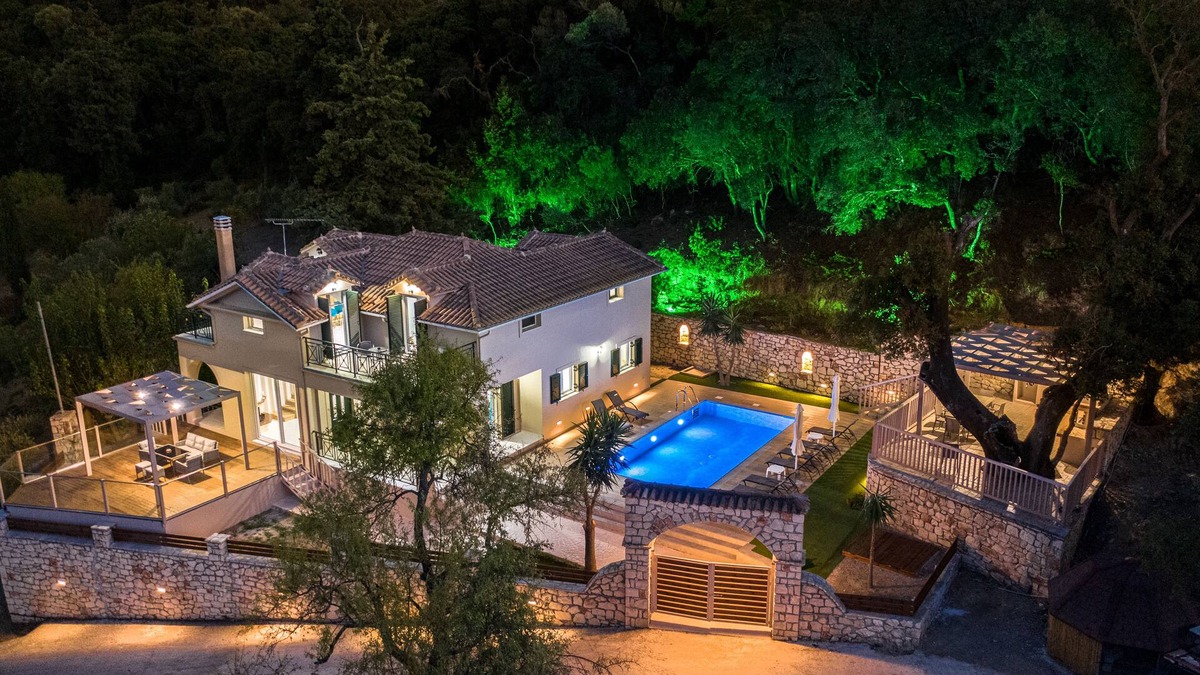 Zakynthos Hotel | Andromeda Luxury Villa