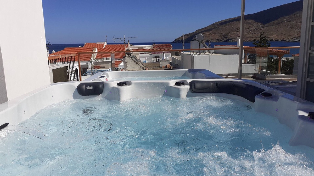 Ormos Korthiou Apartment | Andros 4 All Seasons Villas & Suites