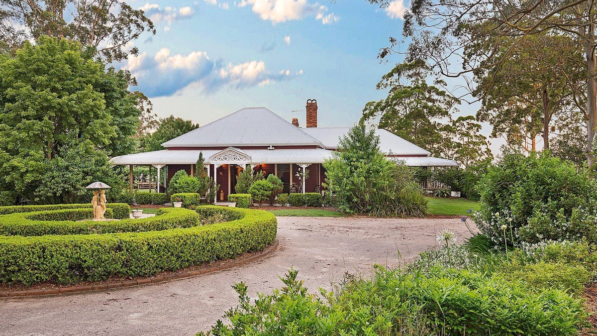 Crows Nest Bed & Breakfast | Anduramba Homestead B&B
