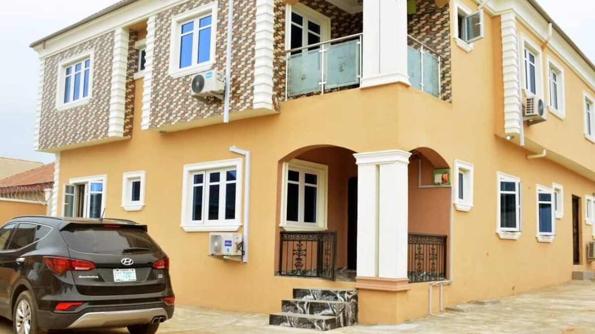Ibadan House | Angel homes 5 star self service apartment