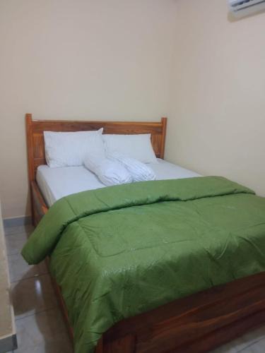 Hu'u House | Angel homestay and shop