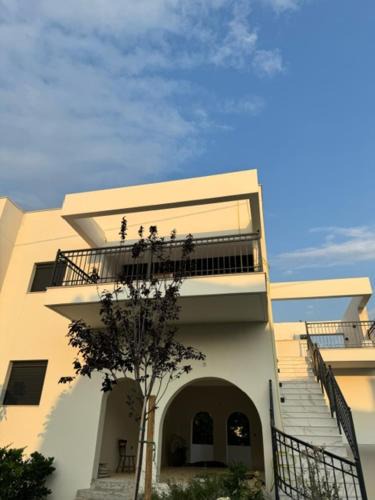 Kato Assos House | Angel Residence