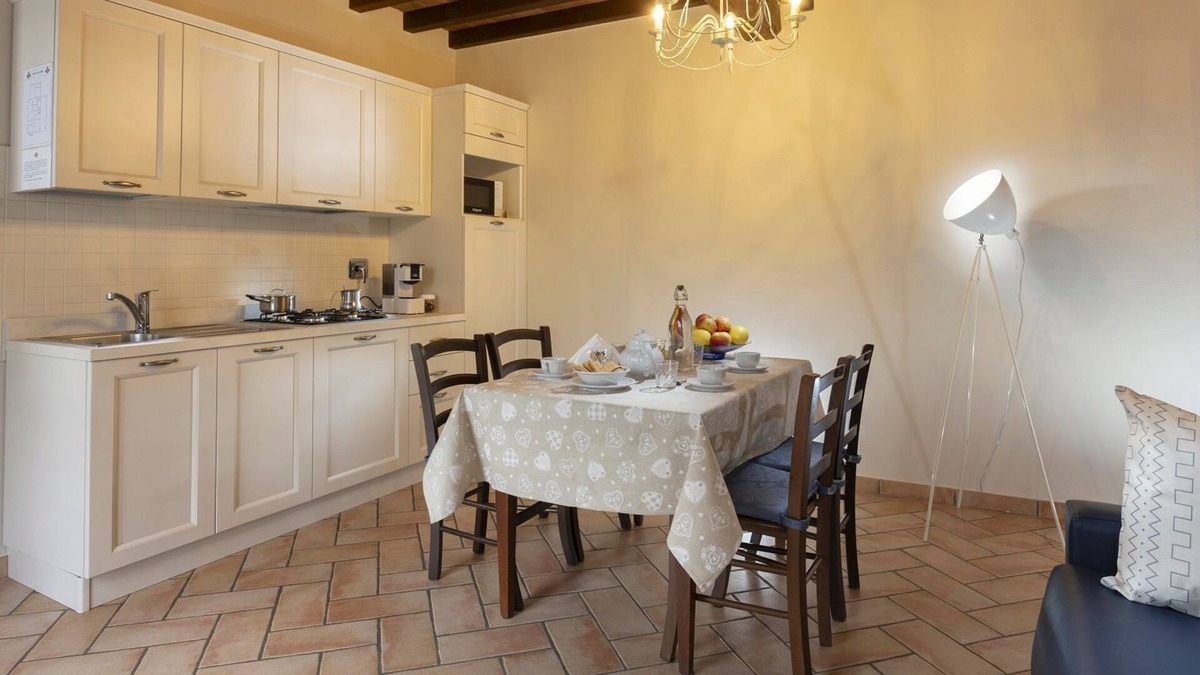Scandiano Apartment | Angelica apartment