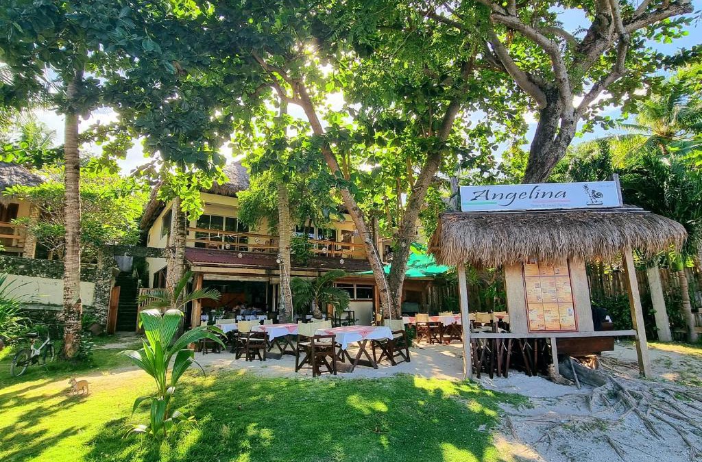 Logon Resort | Angelina Beach Resort & Italian Restaurant Malapascua