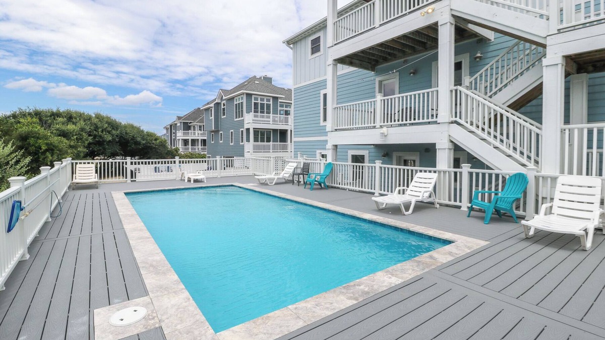 Pine Island House | Angelo del Mare - C6460. Pine Island 9 Br, Pool, Hot Tub, Elevator, Open Year Rnd