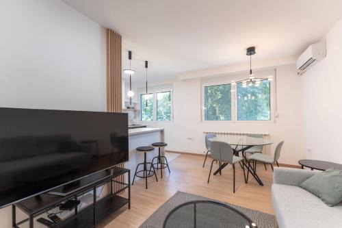 Dorcol Apartment | Angelo S