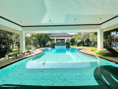 Pong Villa | Angels Park