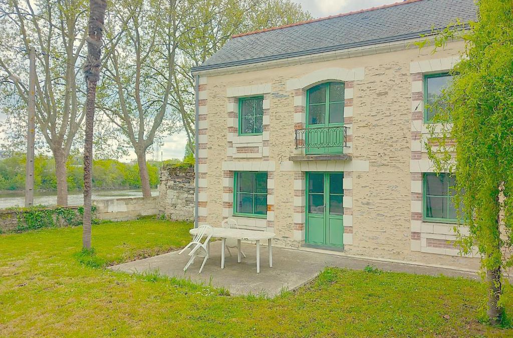 Les Hauts de Saint-Aubin Apartment | Angers, La Belle De Maine