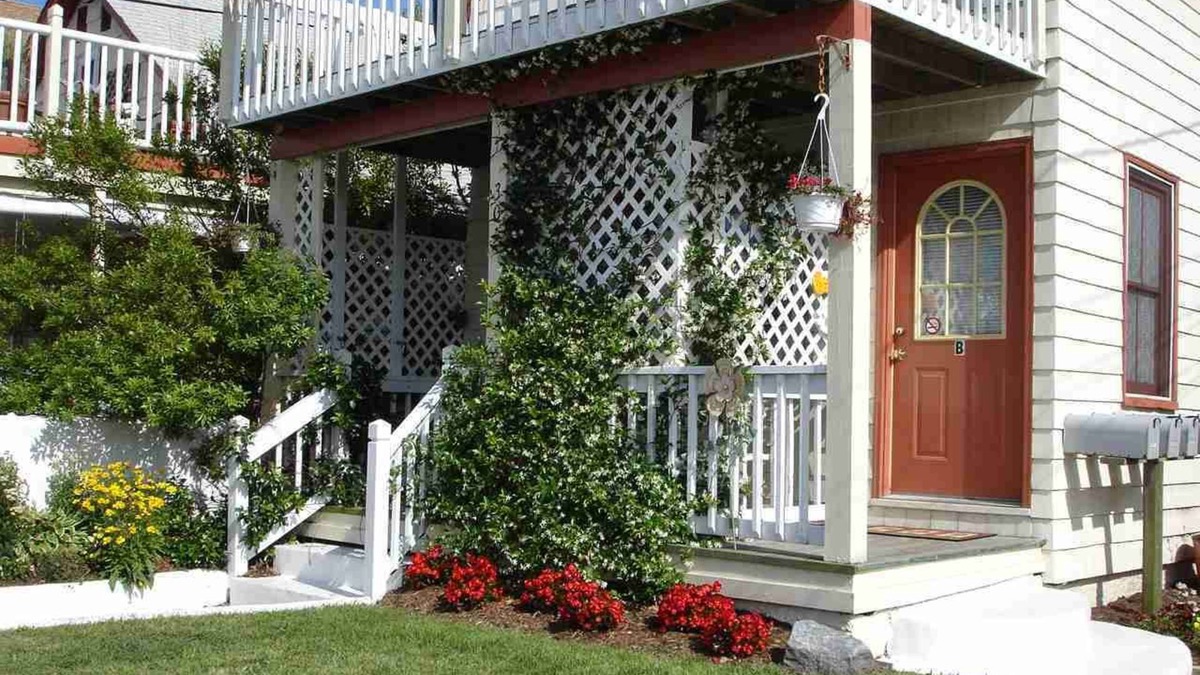 Northeast Virginia Beach Apartment | Angie's Guest Cottage