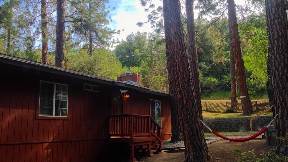 Oakhurst House | Anglers Rest