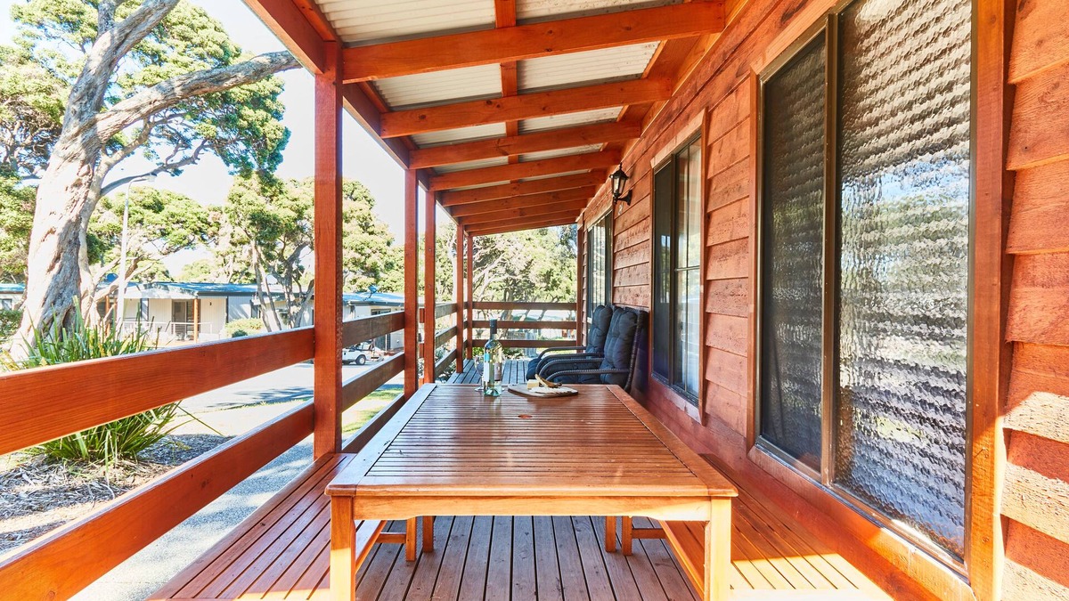 Anglesea House | Anglesea Family Caravan Park